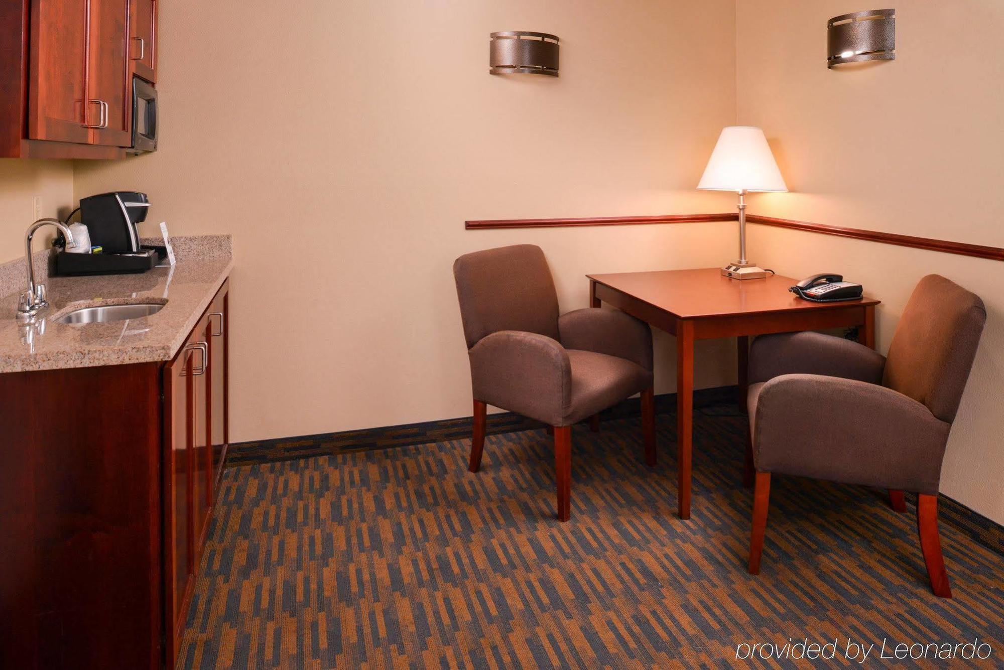 Holiday Inn Express & Suites Watsonville By Ihg Exterior foto