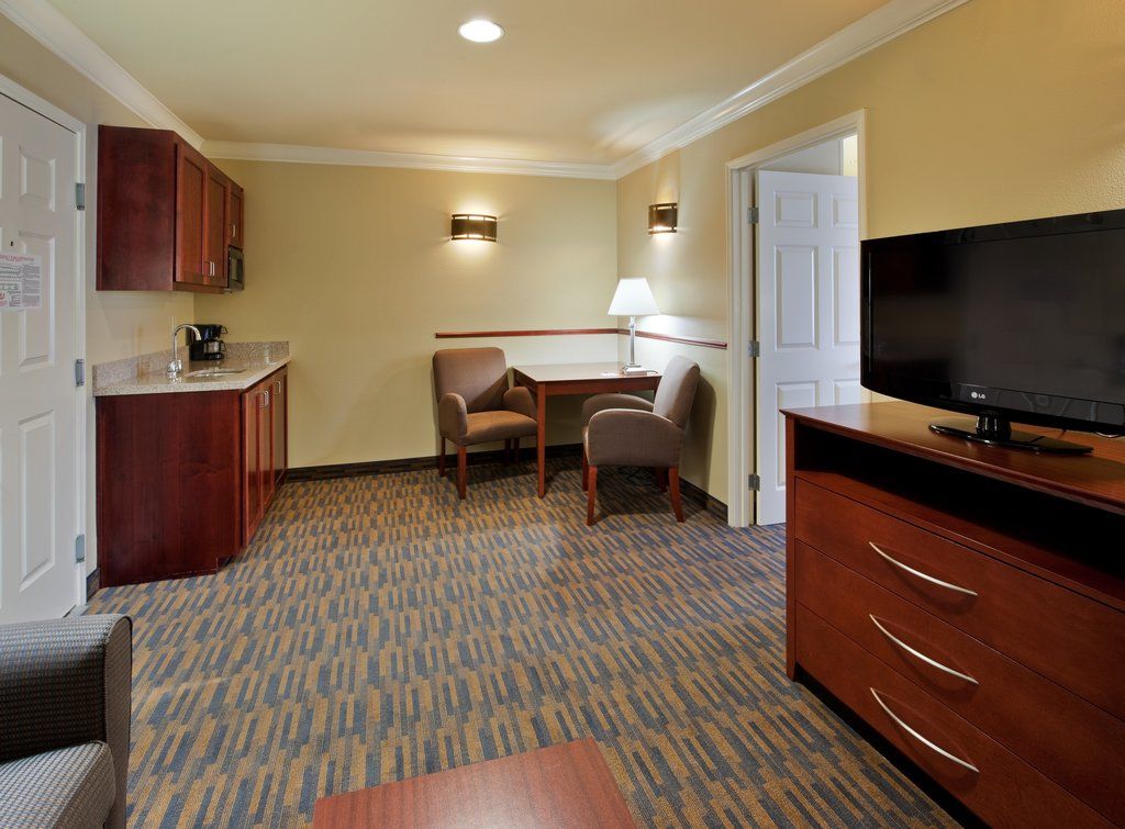 Holiday Inn Express & Suites Watsonville By Ihg Exterior foto